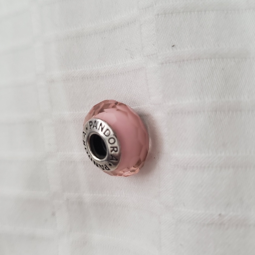Pandora Murano Fascinating Pink Shimmer Charm